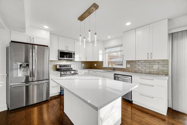 5817 Crain Street, Morton Grove, IL 60053