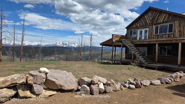 118 UPPER PICNIC RIDGE Road, Bondurant, WY 82922 property photo