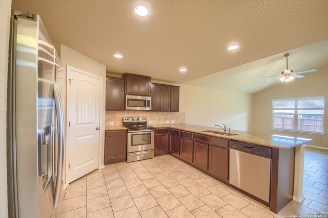 8934 PALMETTO FALLS, San Antonio, TX 78254
