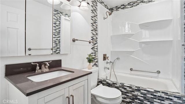 25651 Ramada, Valencia, CA 91355