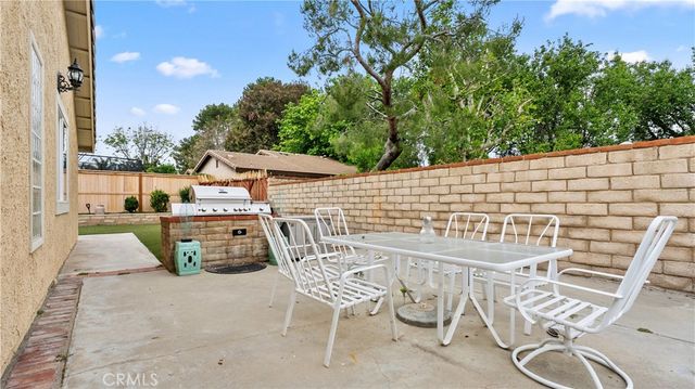 25651 Ramada, Valencia, CA 91355