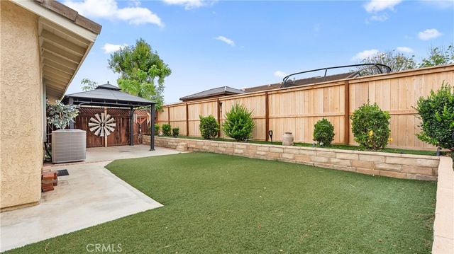 25651 Ramada, Valencia, CA 91355
