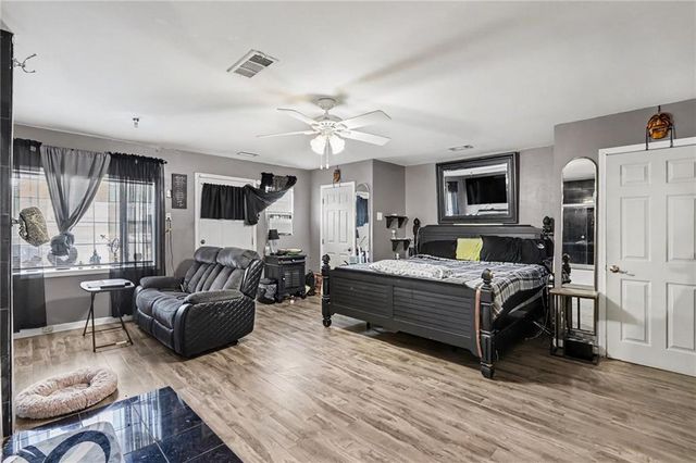 2805 Robinson Wood Drive, Riverdale, GA 30296