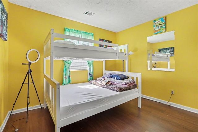 2805 Robinson Wood Drive, Riverdale, GA 30296