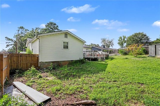 2805 Robinson Wood Drive, Riverdale, GA 30296