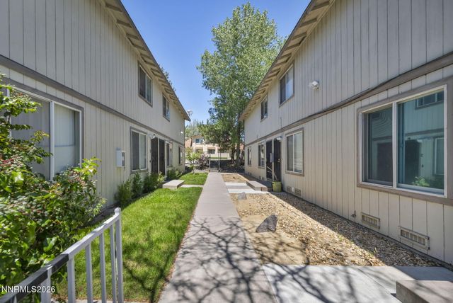 4001 Pheasant Drive, Carson City, NV 89701