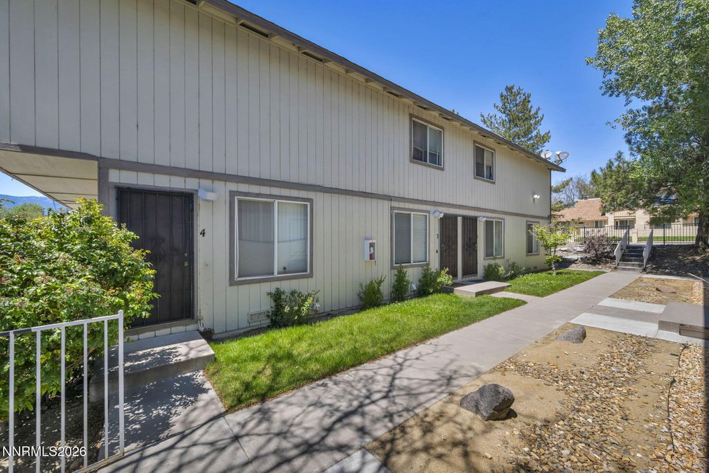 4001 Pheasant Drive, Carson City, NV 89701