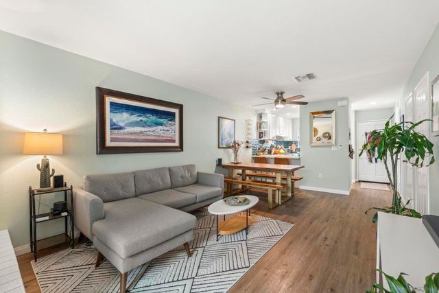 3985 Wabaska Dr 15, San Diego, CA 92107