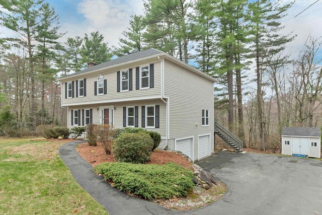 9 Isabella Drive, Londonderry, NH 03053