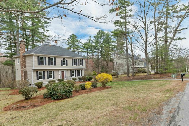 9 Isabella Drive, Londonderry, NH 03053