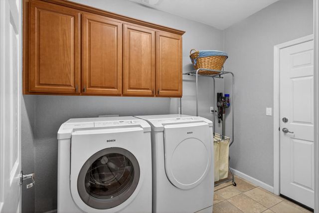 1338 Stoney Cross Ln, Lincoln, CA 95648