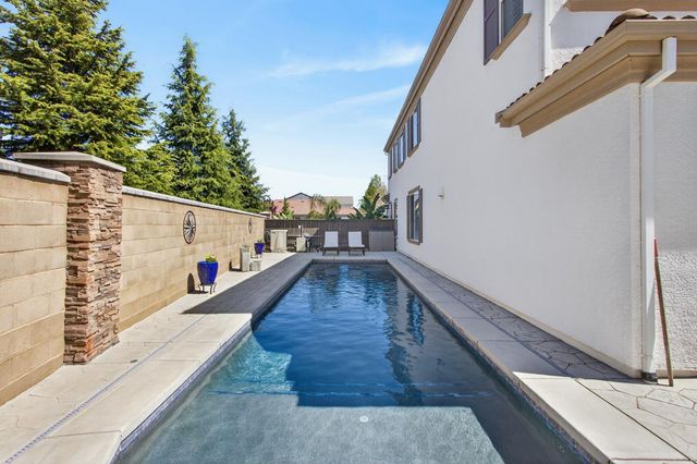 1338 Stoney Cross Ln, Lincoln, CA 95648