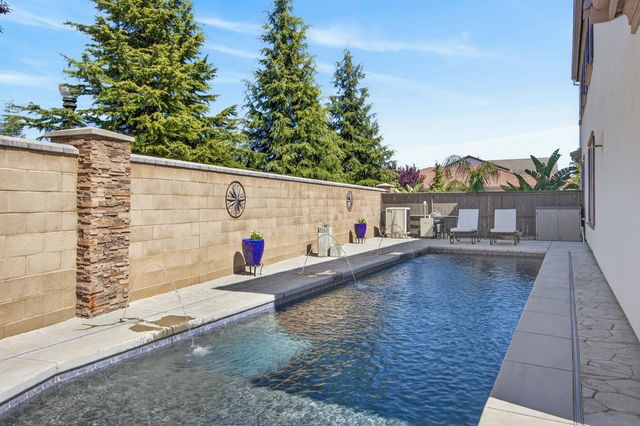 1338 Stoney Cross Ln, Lincoln, CA 95648