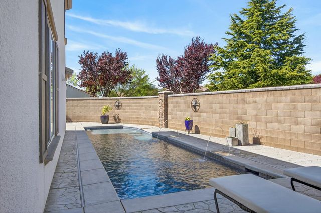 1338 Stoney Cross Ln, Lincoln, CA 95648