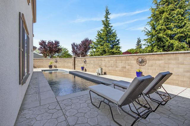 1338 Stoney Cross Ln, Lincoln, CA 95648