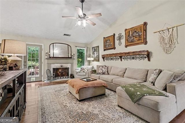 4611 Gold Mine Drive, Sugar Hill, GA 30518