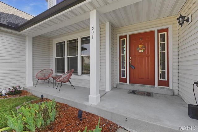 301 Arlington Glen Court, Fenton, MO 63026