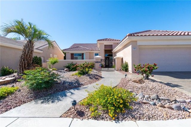 78291 Hollister, Palm Desert, CA 92211