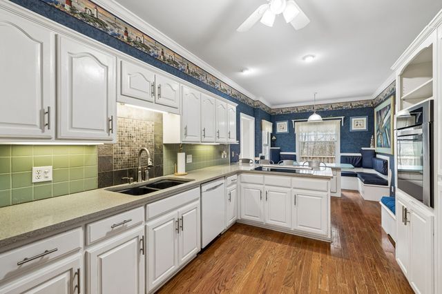 1019 Hilton Ln, Castalian Springs, TN 37031