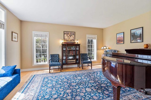 2964 S TELEMARK CIRCLE, Green Bay, WI 54313