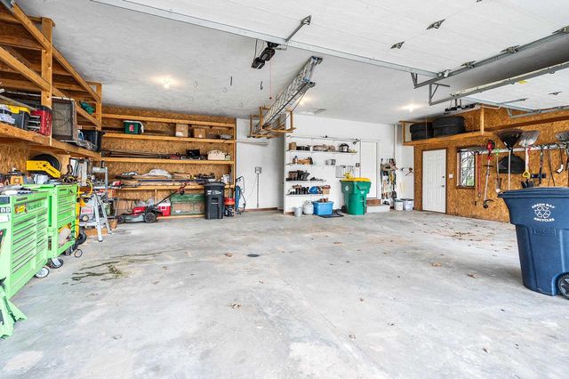 2964 S TELEMARK CIRCLE, Green Bay, WI 54313