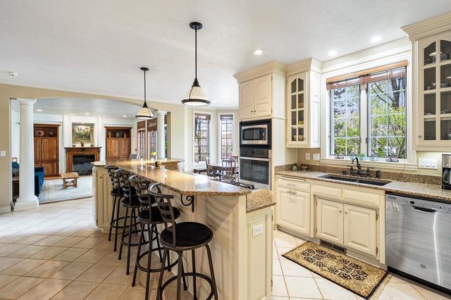 2964 S TELEMARK CIRCLE, Green Bay, WI 54313