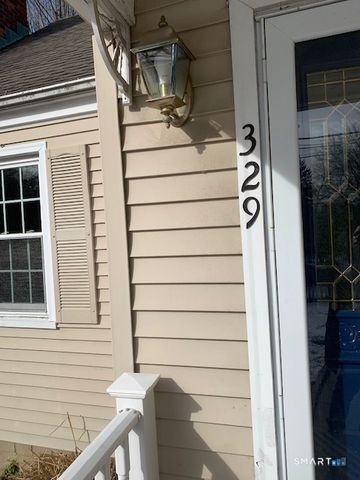 329 Bronson Road, Fairfield, CT 06890