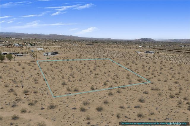 3 Ducor Avenue, Landers, CA 92285