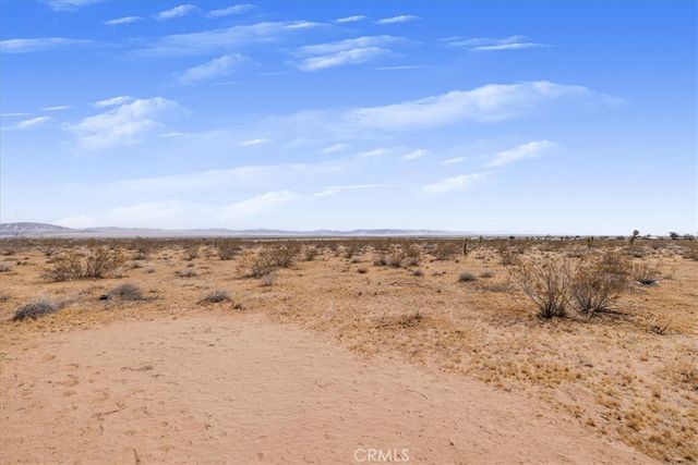 3 Ducor Avenue, Landers, CA 92285