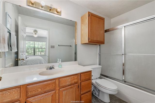 1806 Woodsman Drive A, College Station, TX 77840