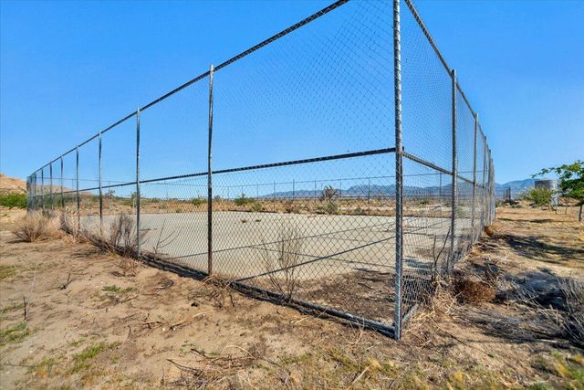 39441 E 140th Street, Palmdale, CA 93591