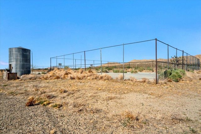 39441 E 140th Street, Palmdale, CA 93591