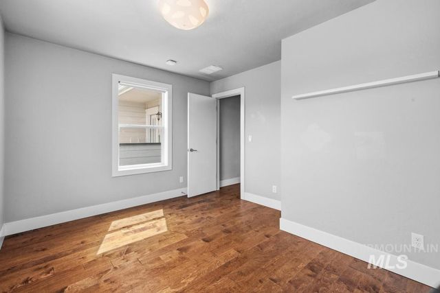 3690 N Adams Street, Garden City, ID 83714