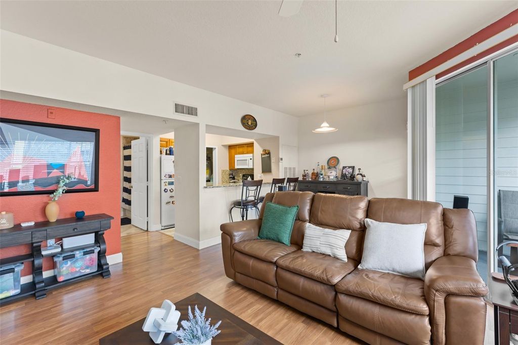 Image 9 of property listing at 5055 CITY STREET 1626, Orlando, FL 32839