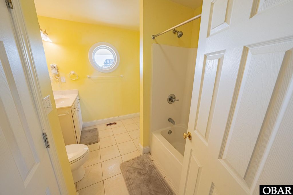 Image 33 of property listing at 26135 Turtle Court Lot 14, Salvo, NC 27972