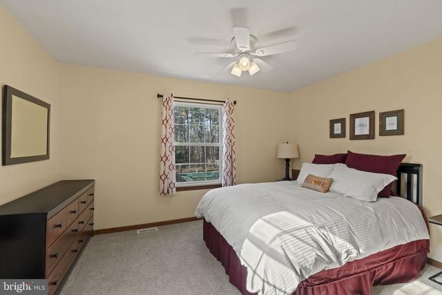 7 MALLARD DR, Tabernacle, NJ 08088