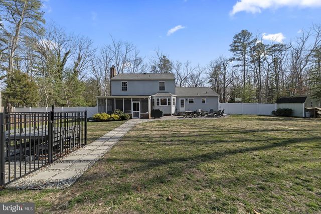 7 MALLARD DR, Tabernacle, NJ 08088