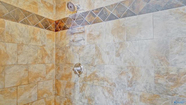 388 Depreast Road, Hartselle, AL 35640