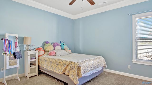 388 Depreast Road, Hartselle, AL 35640