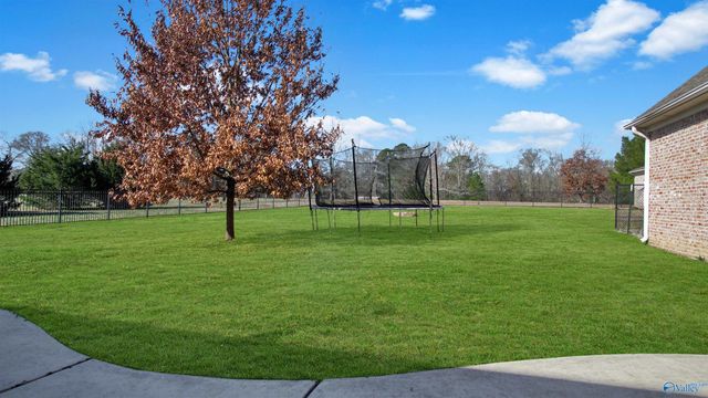 388 Depreast Road, Hartselle, AL 35640