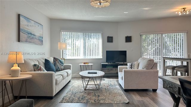 1967 S Ocean Blvd 329-D, Lauderdale By The Sea, FL 33062
