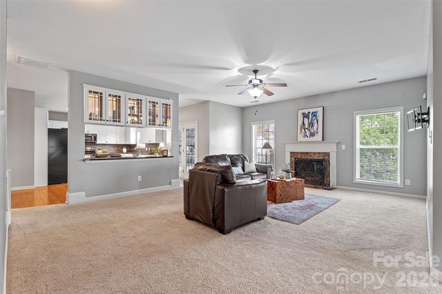 10515 Greenhead View Road, Charlotte, NC 28262