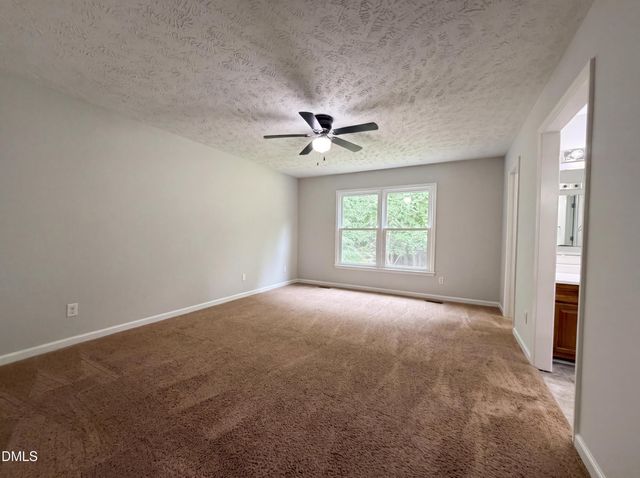 6921 Bone Creek Drive, Fayetteville, NC 28314