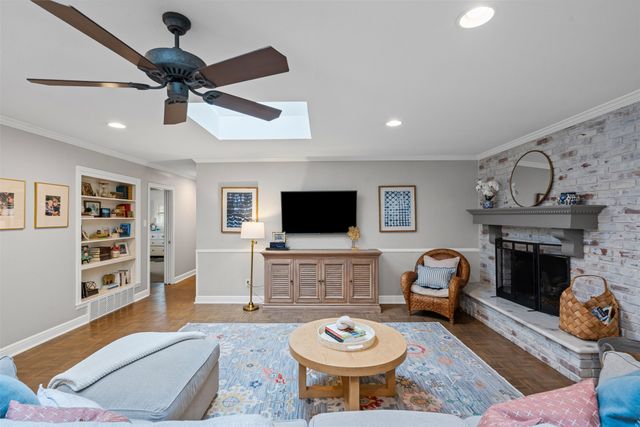 4337 Lanark Avenue, Fort Worth, TX 76109