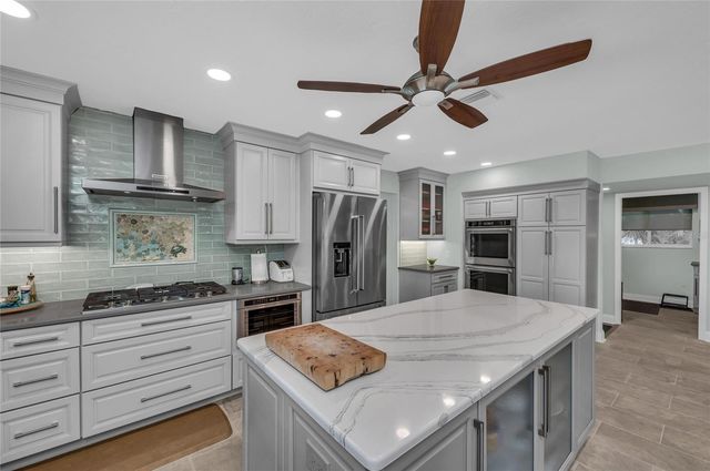 1211 62ND STREET NW, Bradenton, FL 34209