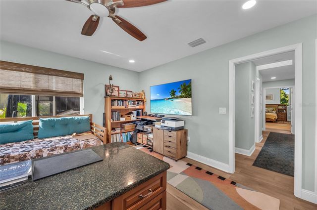 1211 62ND STREET NW, Bradenton, FL 34209