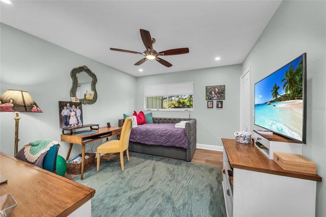 1211 62ND STREET NW, Bradenton, FL 34209