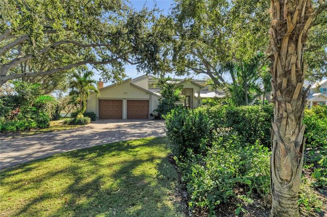 1211 62ND STREET NW, Bradenton, FL 34209