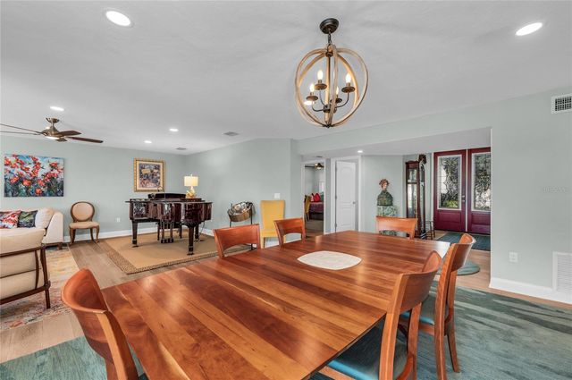 1211 62ND STREET NW, Bradenton, FL 34209