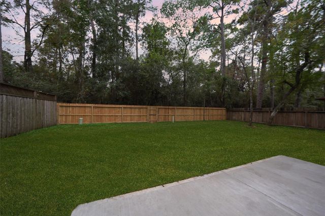 203 S Pathfinders Circle, The Woodlands, TX 77381